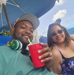 Meet your Posher, Claude